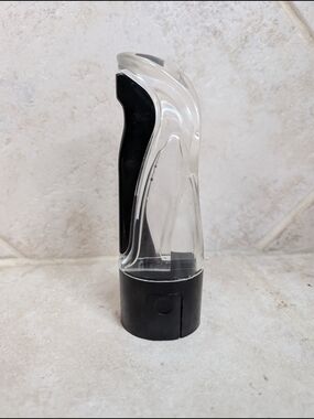 Cole & Mason Salt Or Pepper Mill Acrylic Black Push Button Grinder Model 950